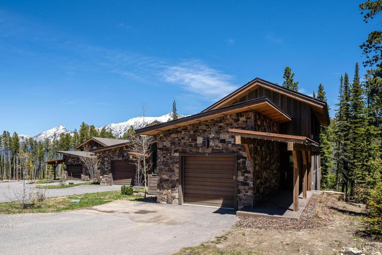 Three-Bedroom House Big Sky Exterior foto